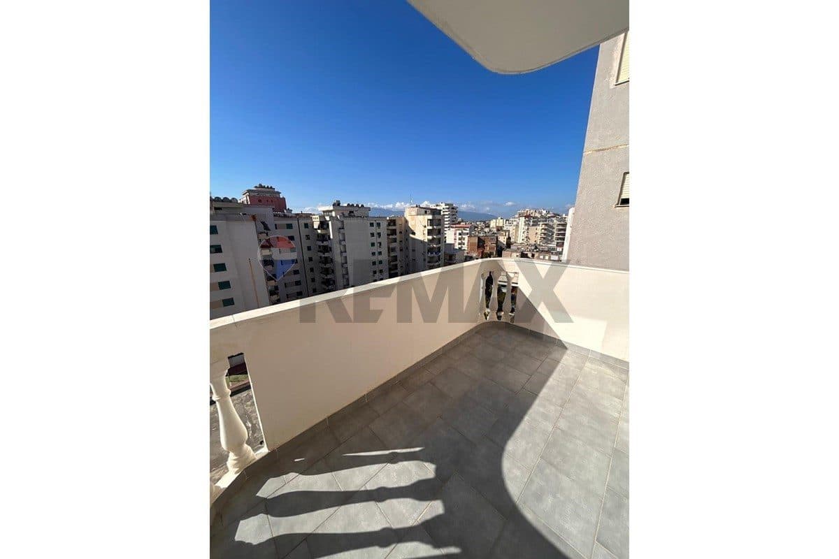 🏡 APARTAMENT 1+1 ME QIRA – QENDËR, VLORË! 4