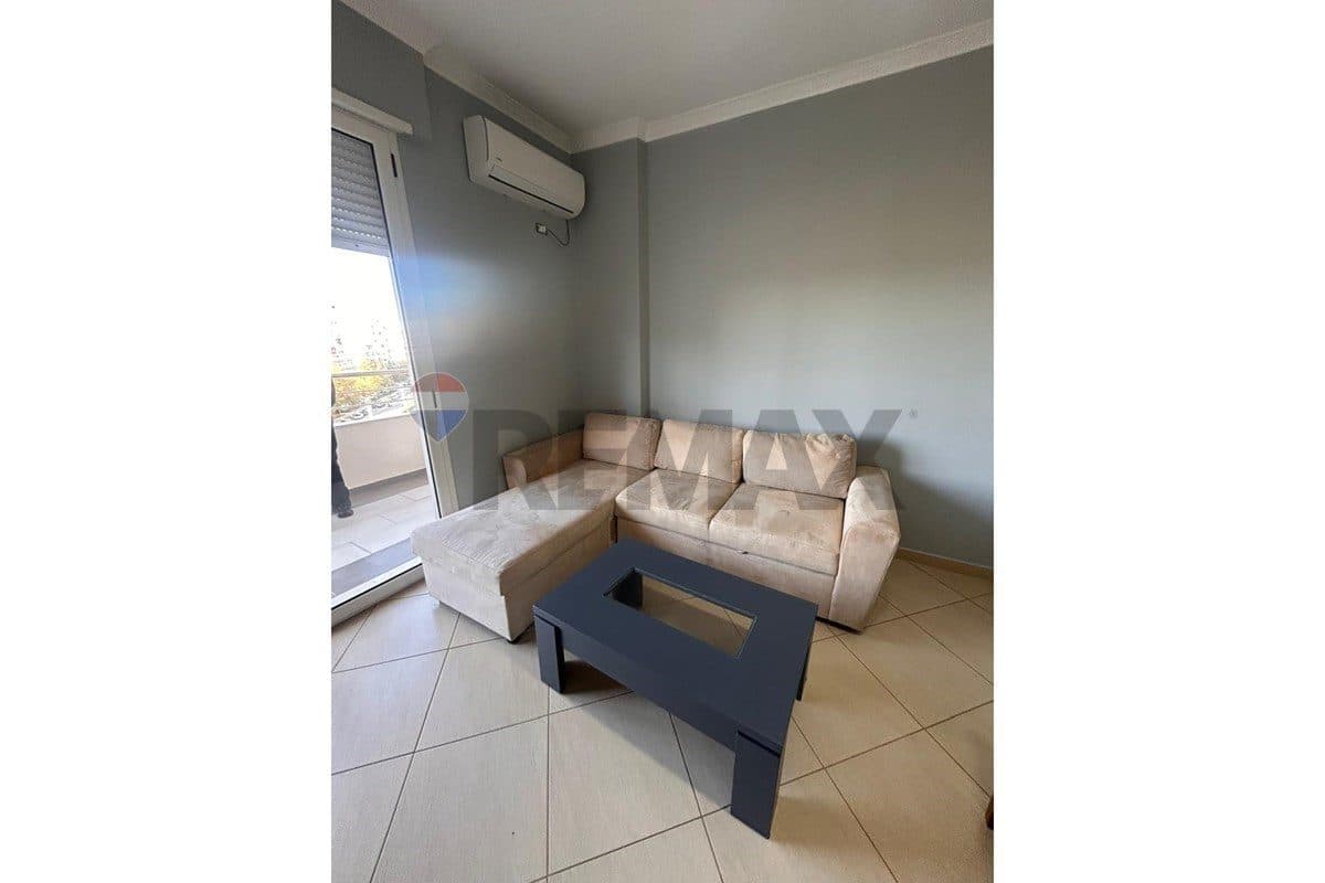 🏡 APARTAMENT 2+1 ME QIRA – PRANË JUMBO, VLORË!