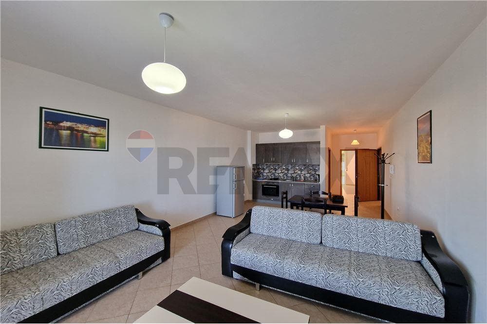 Apartament - Në Shitje - Lungo Mare, Vlorë 2