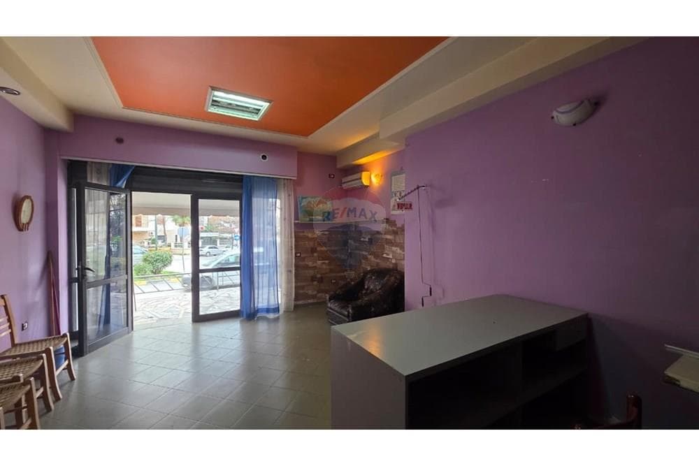 DYQAN ME QIRA – BISHTI I KALLDËRIMIT, VLORË 3