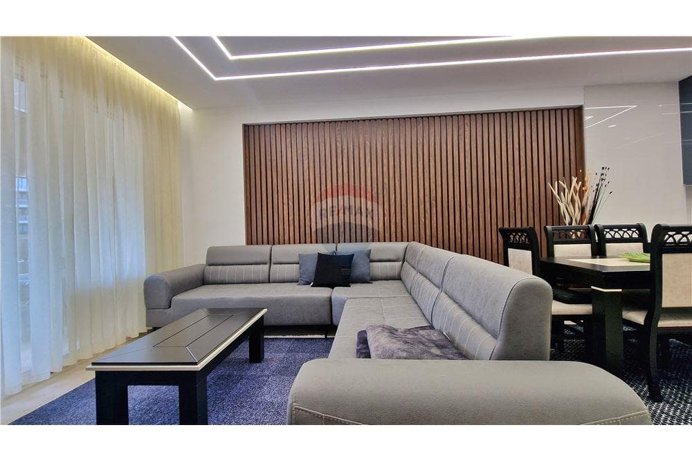 Apartament - Për Qira - Lungo Mare, Vlorë 4