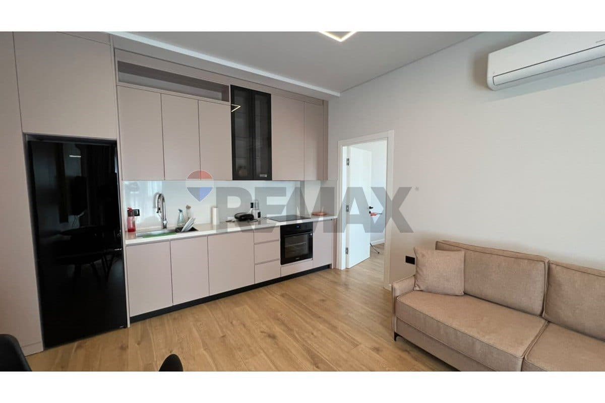 🌊 APARTAMENT 1+1 PREMIUM ME PAMJE NGA DETI | VLORË 2