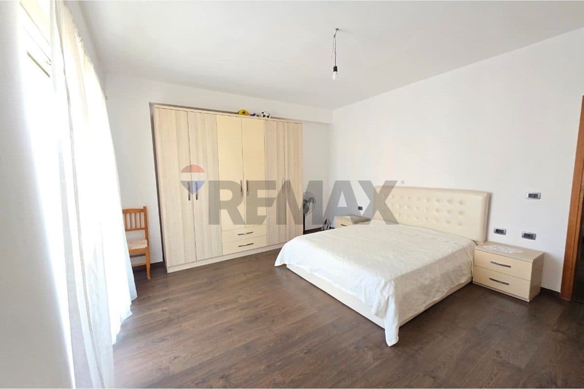 🏡 APARTAMENT 2+1+2 ME QIRA – RRUGA GJERGJ ARANITI, VLORË! 3