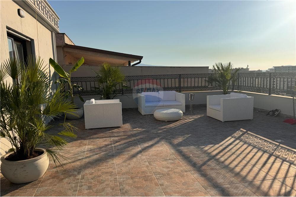 Penthouse - Në Shitje - Skele, Vlorë