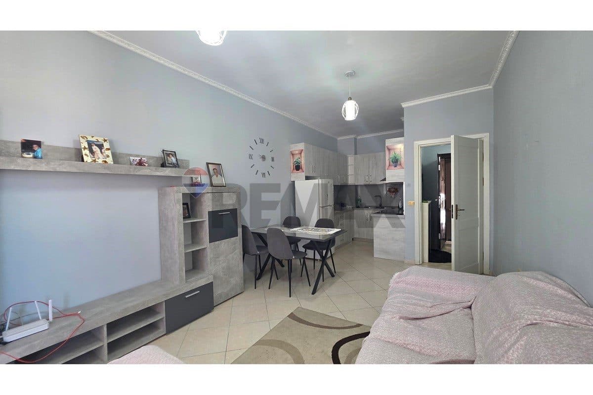 🏡 1+1 PREMIUM PËR SHITJE – PRANË SHKOLLËS ALI DEMI, VLORË 3