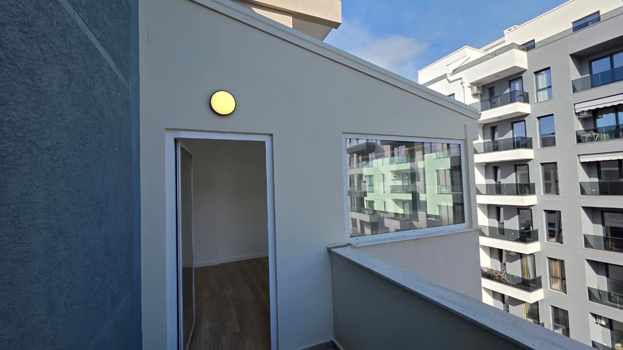 ✨ LUKSI TAKON PAMJEN E DETIT – APARTAMENT 2+1+2 NË LUNGOMARE, VLORË 3