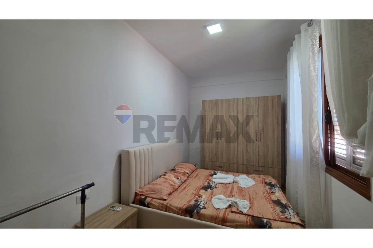 Apartament - Për Qira - Rruga Gjergj Kastrioti, Vlorë 4