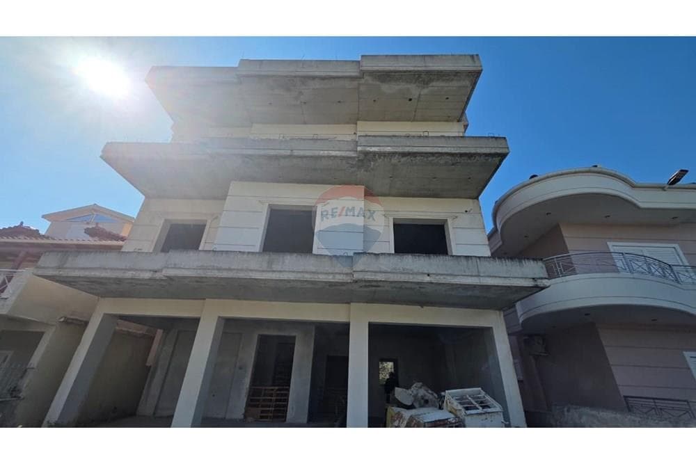 Vile - Në Shitje - Rruga Mis Durhan, Vlorë