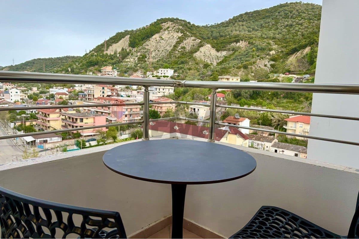 🏡 GARSONIERE ME QIRA – LUNGOMARE, VLORË 3