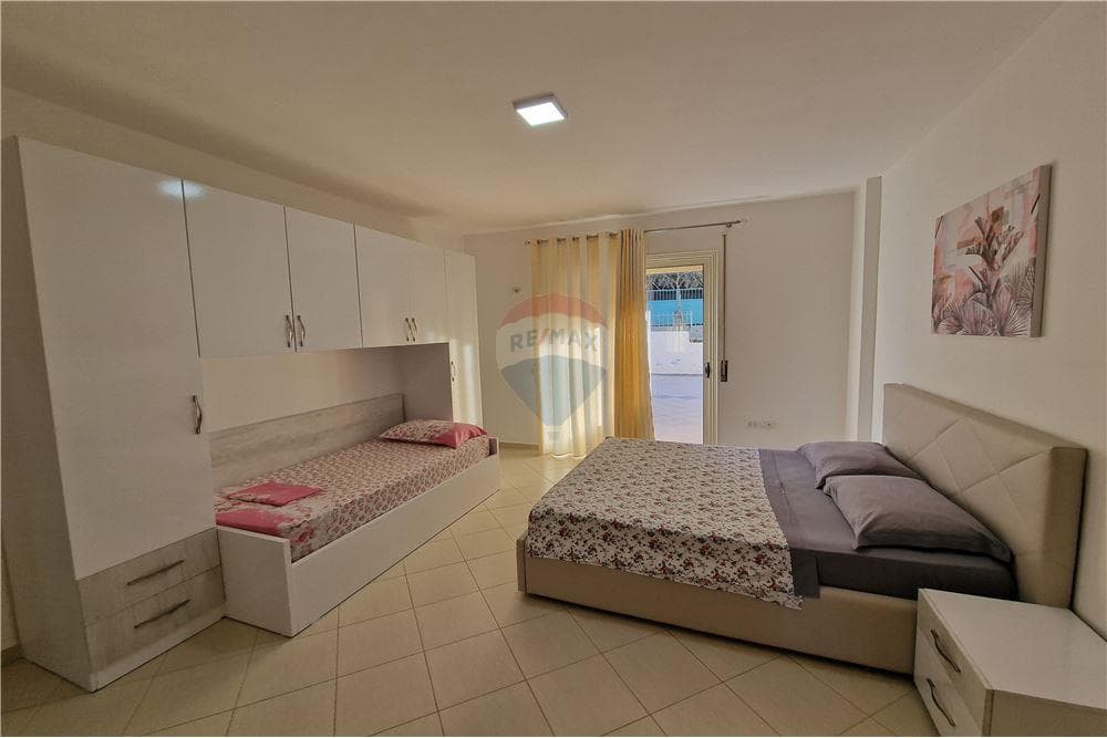Apartament - Në Shitje - Vlorë, Vlorë