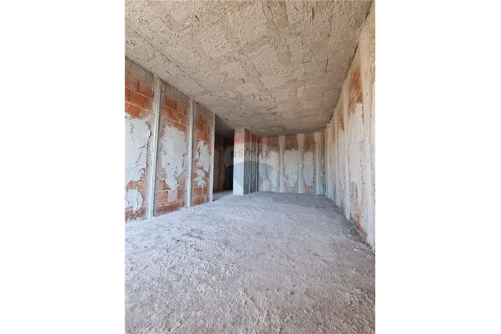 Apartament - Në Shitje - Vlorë, Vlorë 4