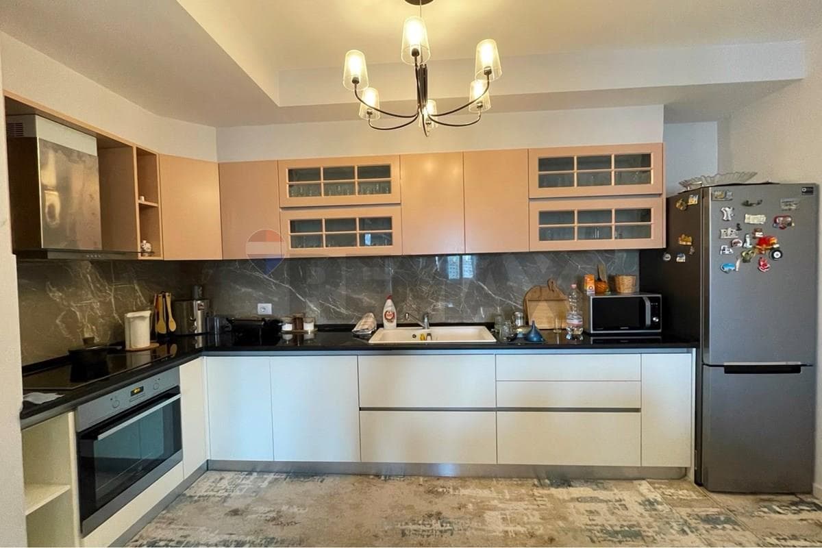 Apartament - Për Qira - Rruga Gjergj Araniti, Vlorë 4