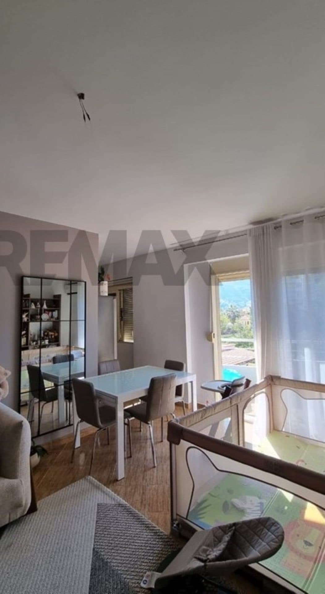 🏡 APARTAMENT EKSKLUZIV 2+1 PËR SHITJE – LUNGOMARE, VLORË 2