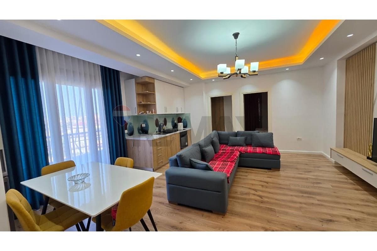 Apartament - Në Shitje - Skele, Vlorë 2