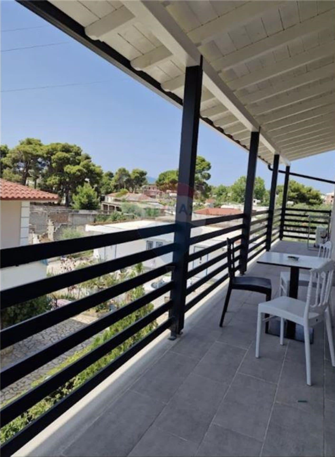 HOTEL PËR SHITJE NË PLAZHIN E VJETËR, VLORË – INVESTIM ME POTENCIAL TË LARTË! 3