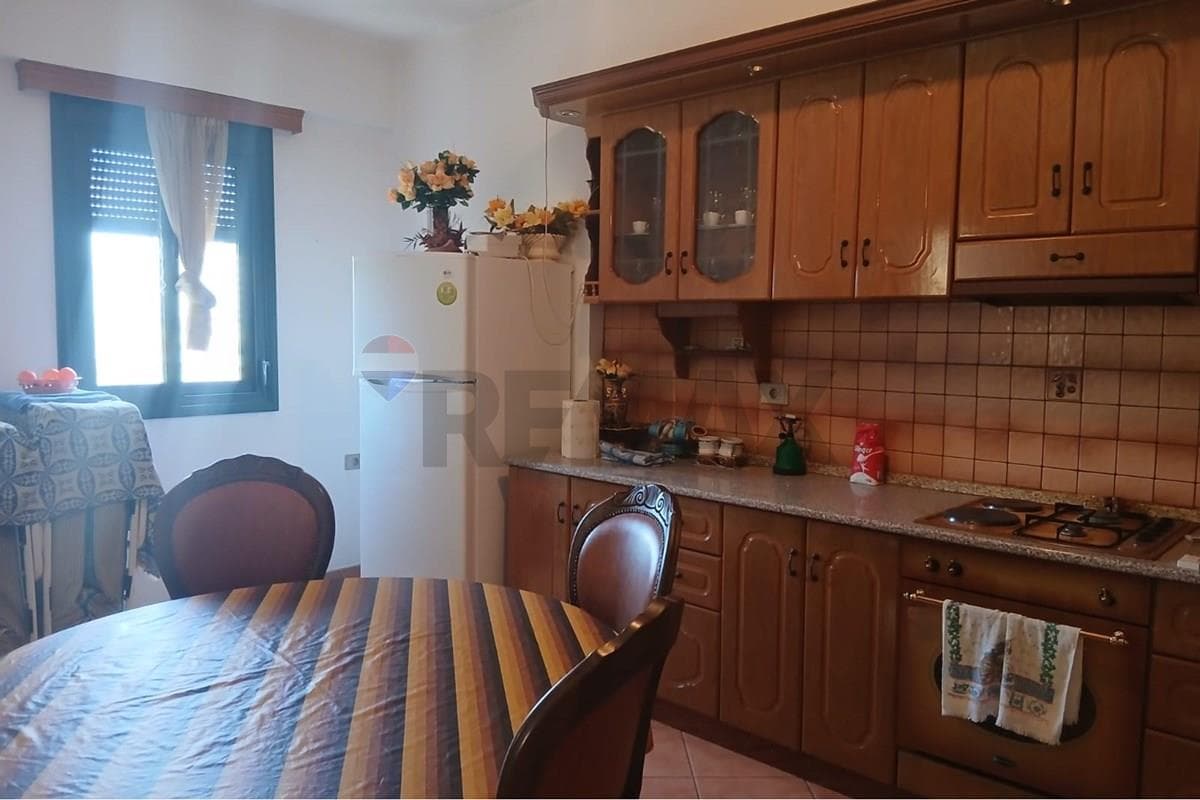 🏡 APARTAMENT 2+1 ME GARAZH PËR SHITJE – BLV. ISMAIL QEMALI, VLORË 4