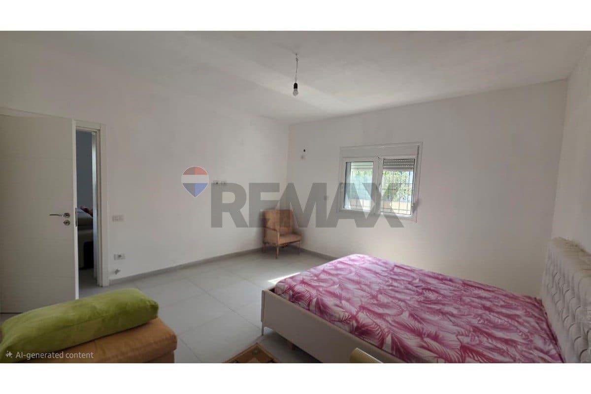 SHTËPI PRIVATE ME KOPSHT NË SHITJE – PLAZHI I VJETËR, VLORË 3
