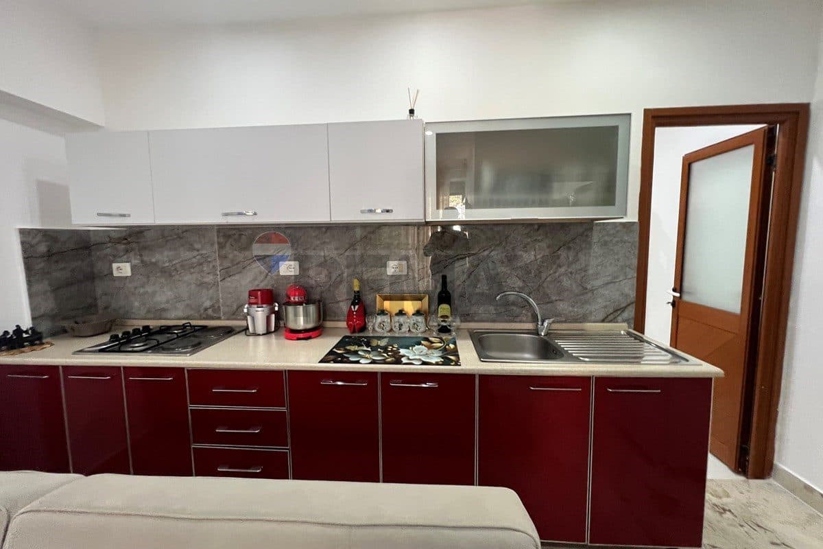 Ndertese - Për Qira - Rruga Pano Xhaho, Vlorë 4