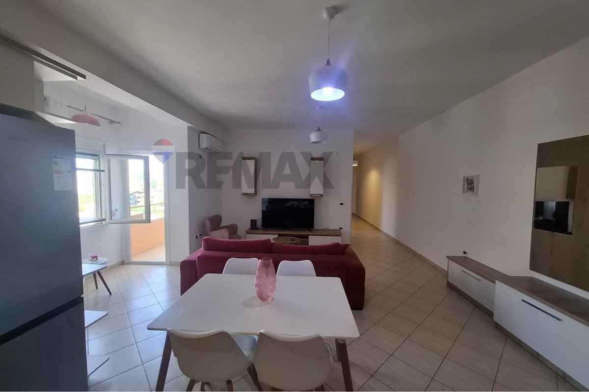 Apartament - Për Qira - Rruga Çamëria, Vlorë 3
