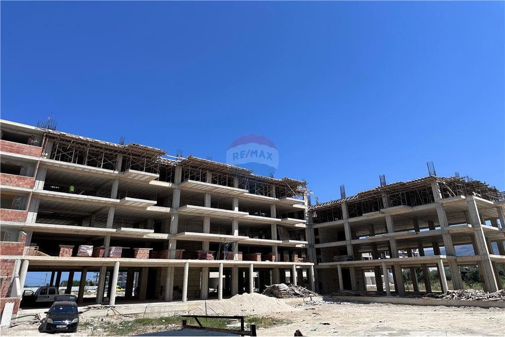 Apartament - Në Shitje - Rruga e Orikumit, Vlorë 3