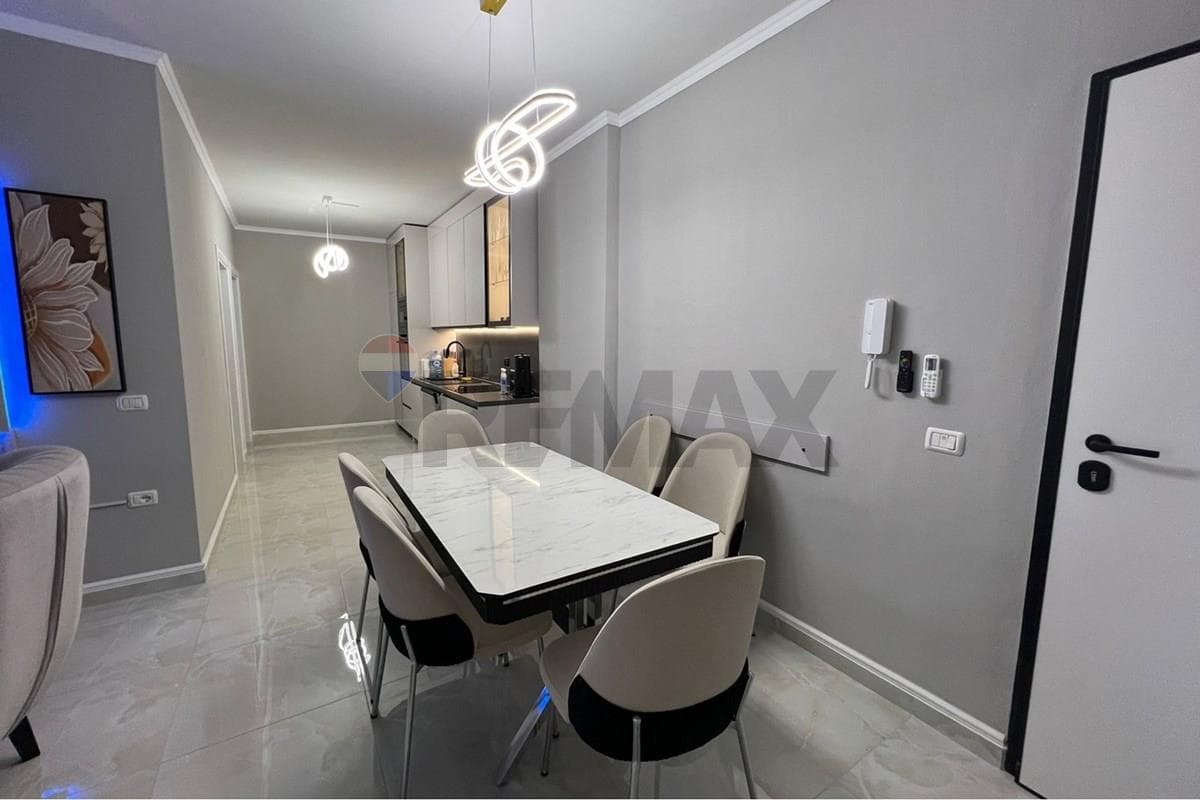 Apartament - Në Shitje - Rruga Lef Sallata, Vlorë 4