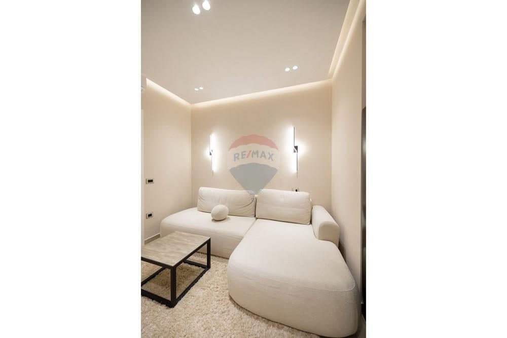 Apartament - Për Qira - Vlorë, Vlorë 4