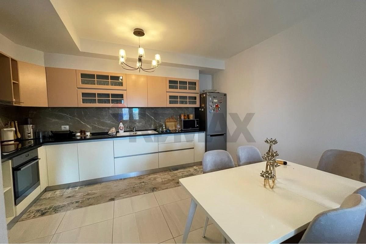 Apartament - Për Qira - Rruga Gjergj Araniti, Vlorë 3