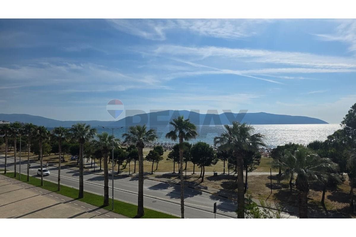 Dyqan - Për Qira - Lungomare, Vlorë