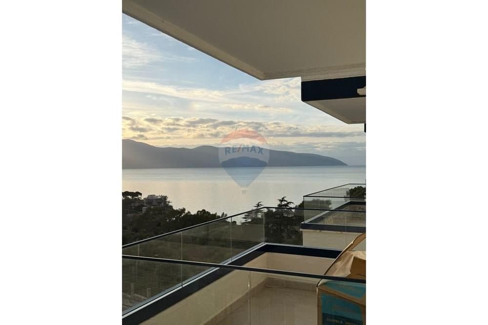 Apartament - Në Shitje - Rruga Dhimitër Konomi, Vlorë