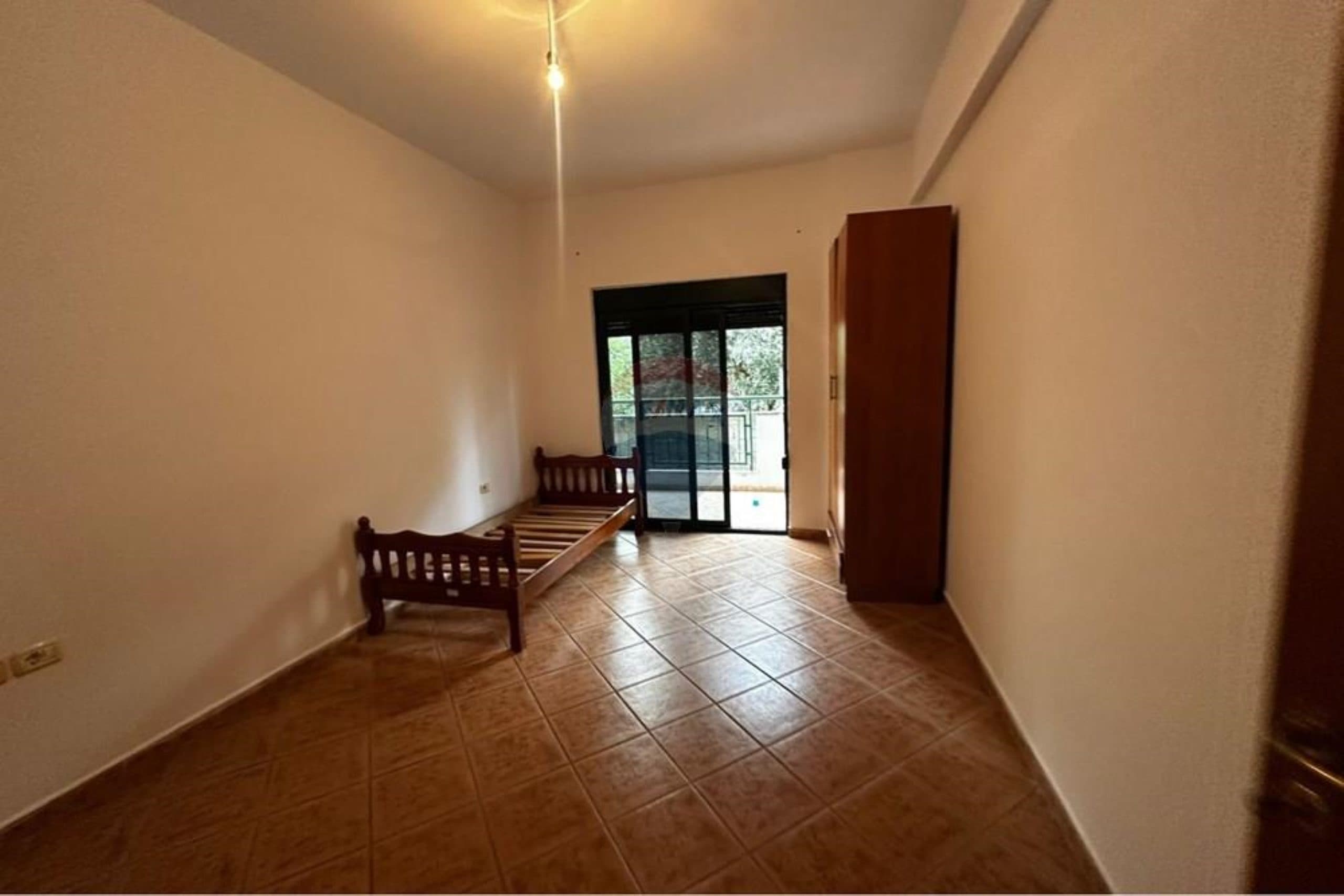 🏡 APARTAMENT 2+1+2 PËR SHITJE – VLORË 3