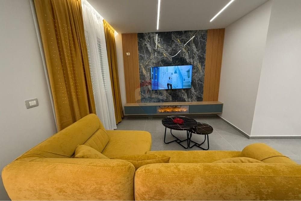 Apartament - Për Qira - Rruga Dhimitër Konomi, Vlorë 4