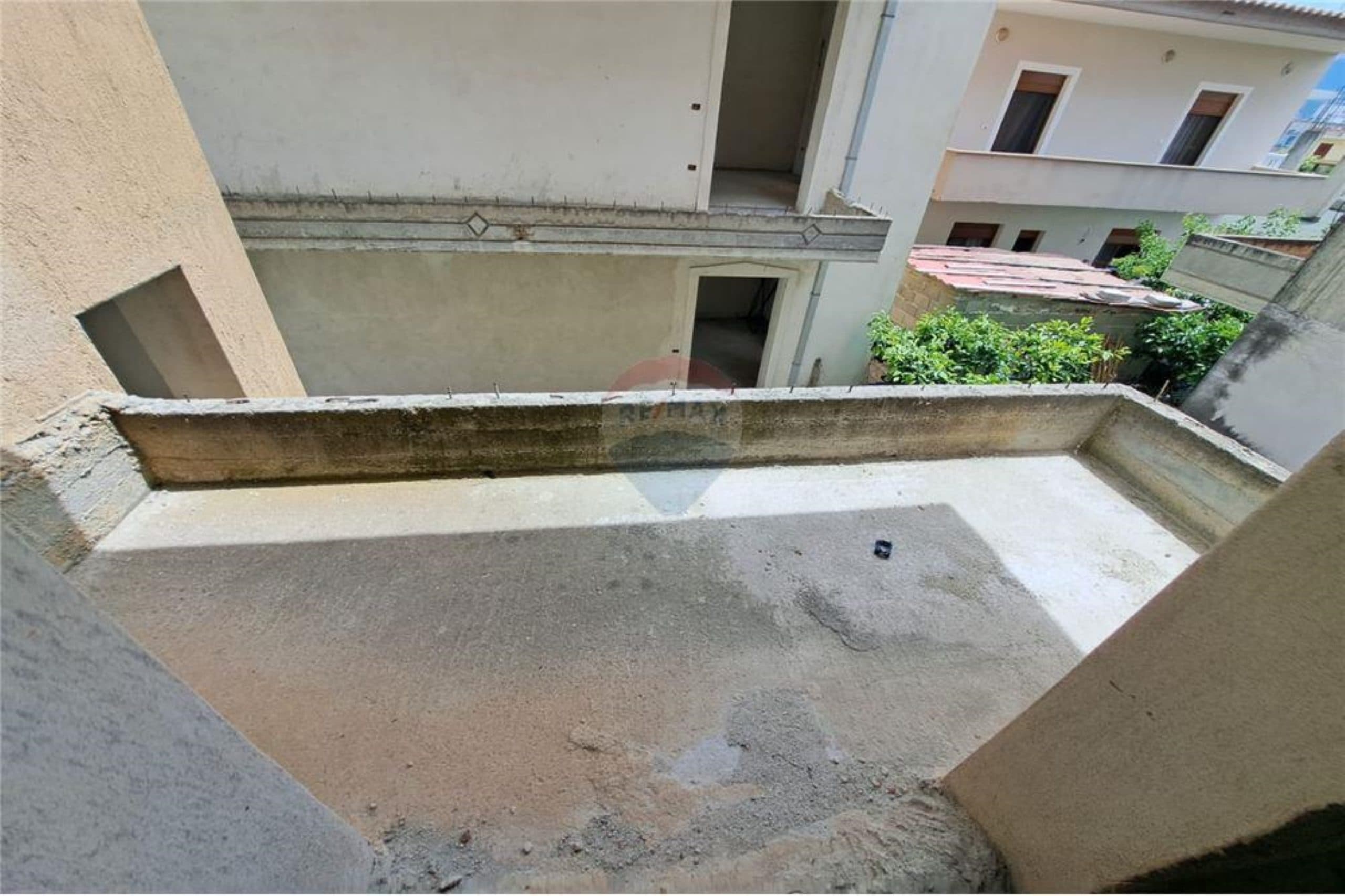 🔥 OKAZION INVESTIMI NË VLORË 🔥 🏡 NDËRTESË 3-KATËSHE ME POTENCIAL TË LARTË INVESTIMI 3
