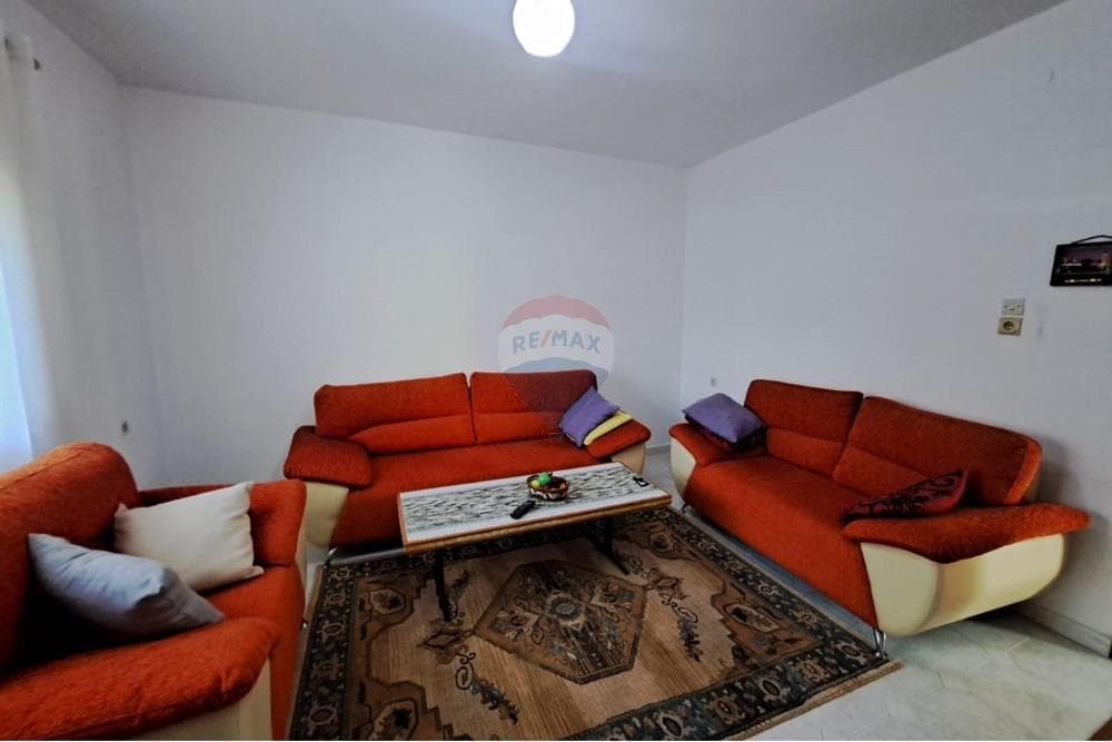 Shtepi Private - Në Shitje - Rruga Merjeme Gjomema, Vlorë 4