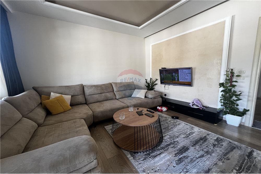 Penthouse - Në Shitje - Gjimnazi Ali Demi, Vlorë 4