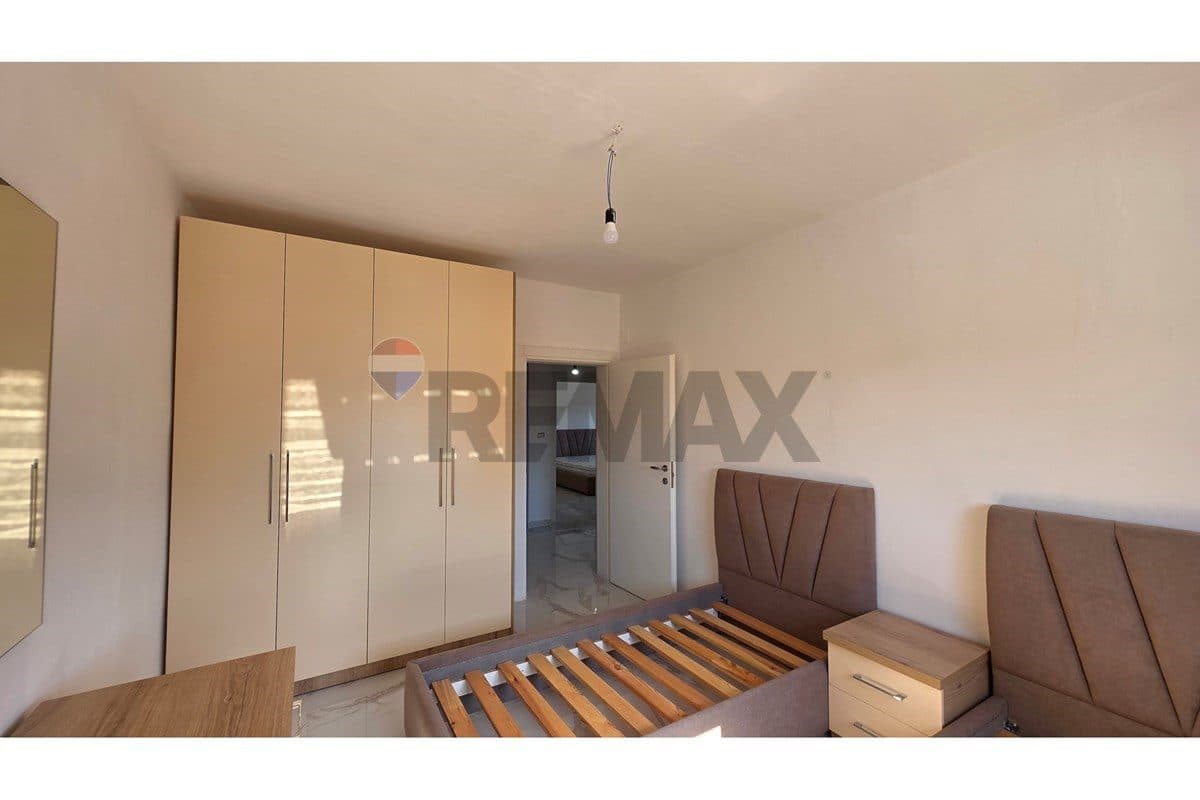 🏡 APARTAMENT 2+1 NË SHITJE – QENDËR, VLORË! 2