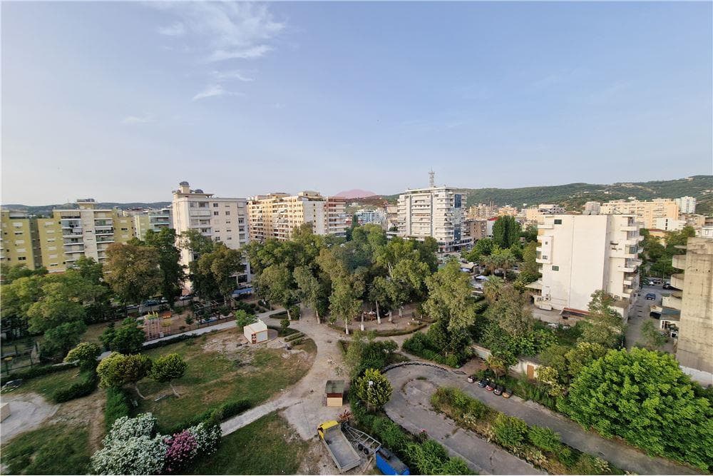 Penthouse ne shitje prane parkut Aulona,Vlore