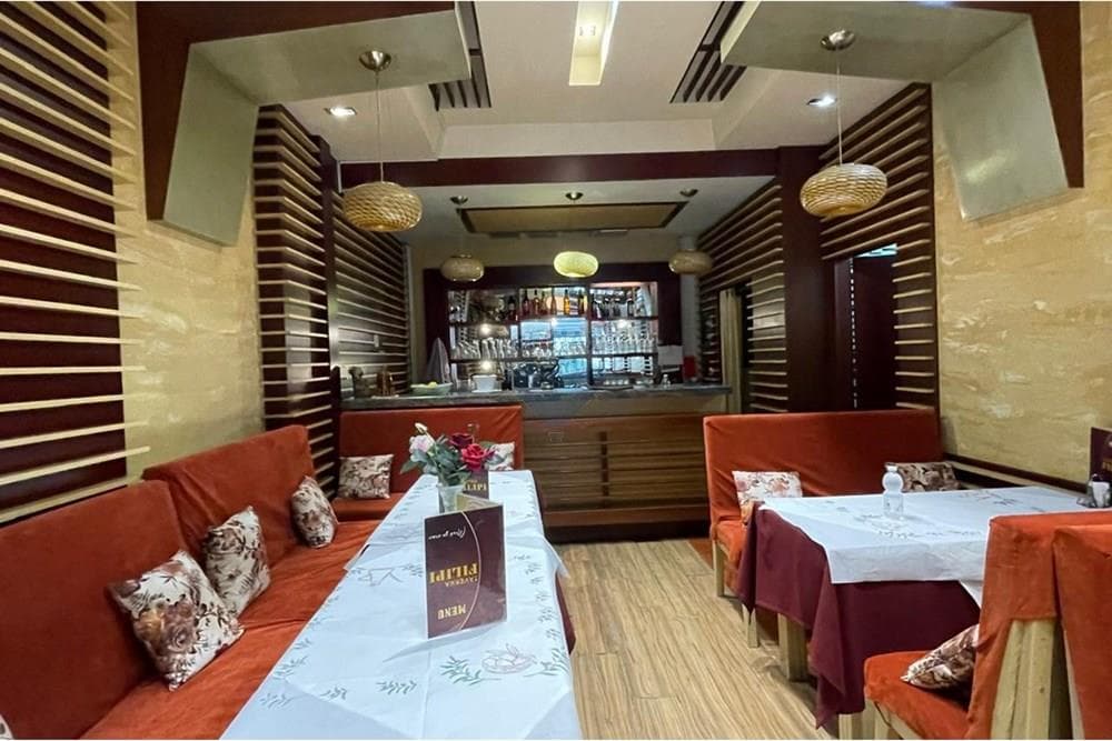Restorant - Në Shitje - Rruga Demokracia, Vlorë