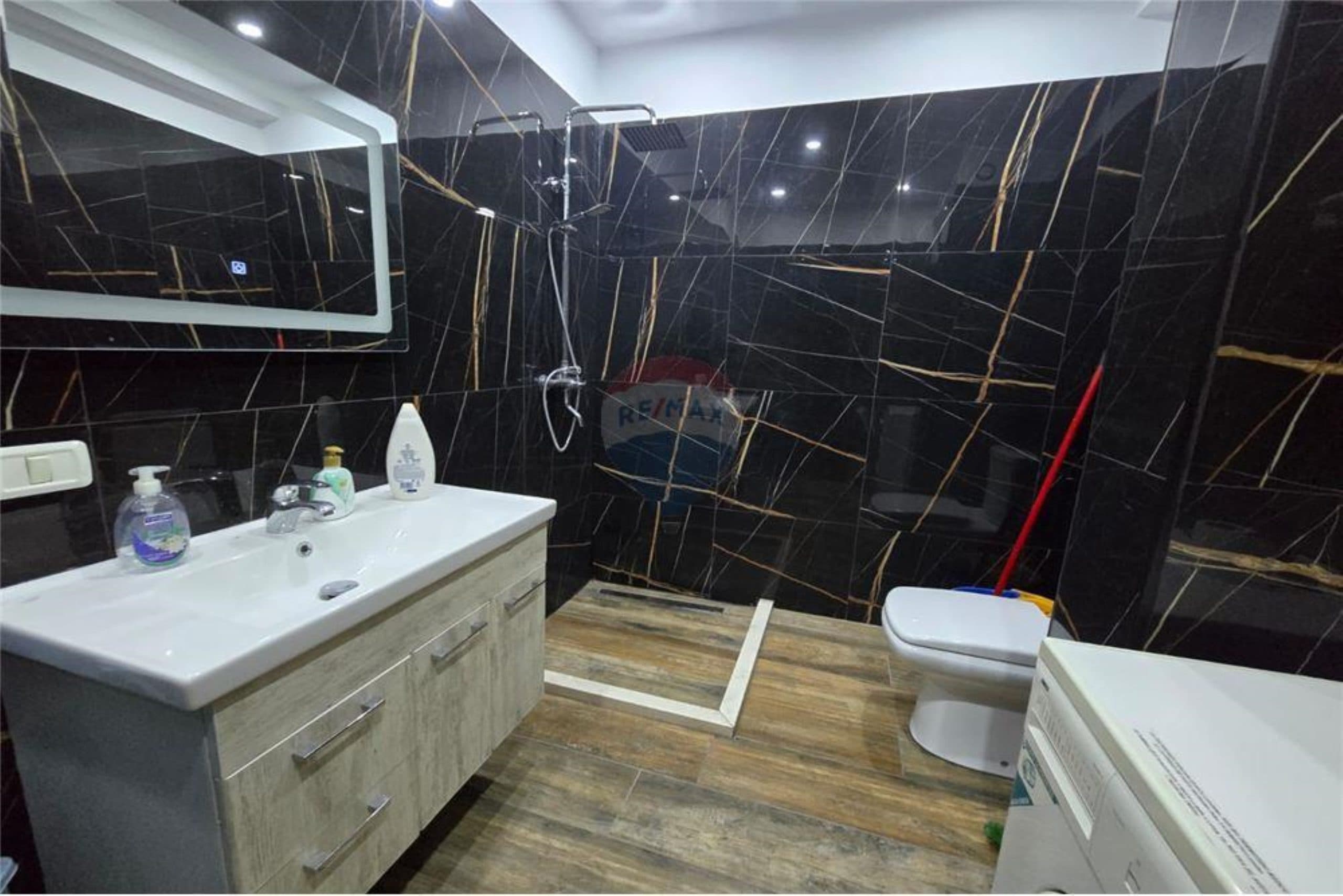🔥 OKAZION NË LUNGOMARE – 1+1 VETËM 95,000 €! 🔥