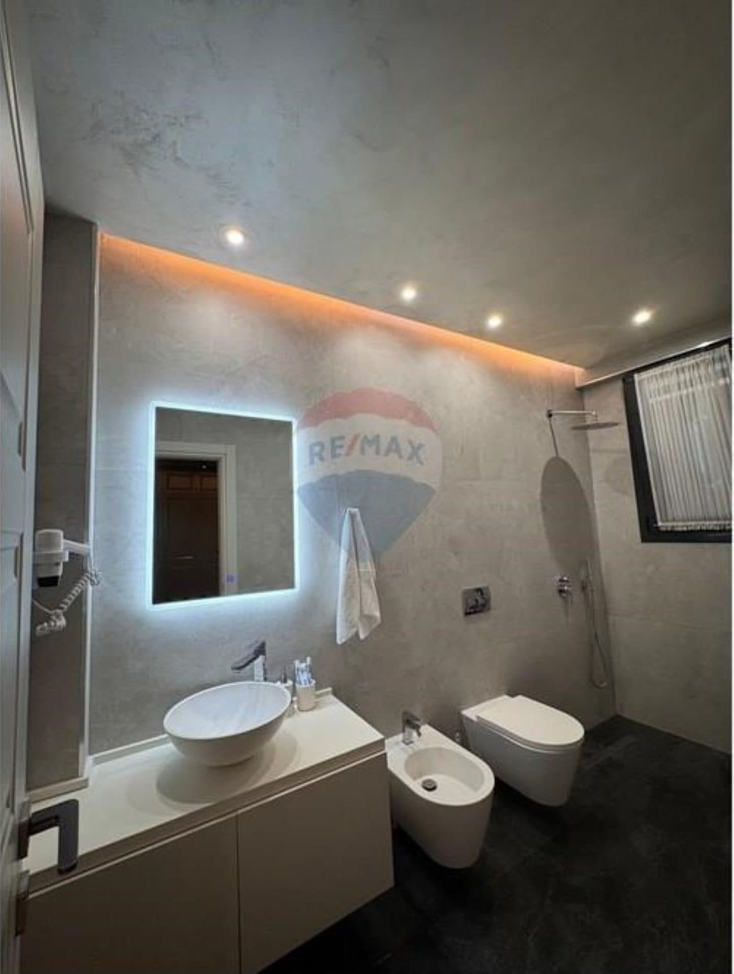 🏡 DUPLEX LUKSOZ PËR SHITJE | ÇOLE, VLORË ✨ 2