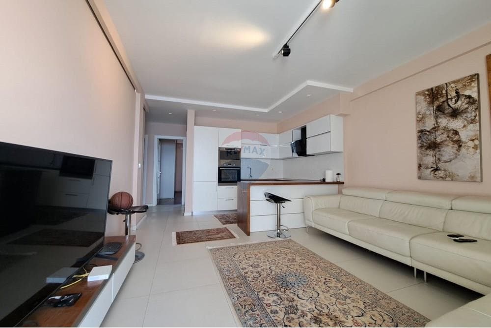 Apartament - Në Shitje - Lungo Mare, Vlorë 2