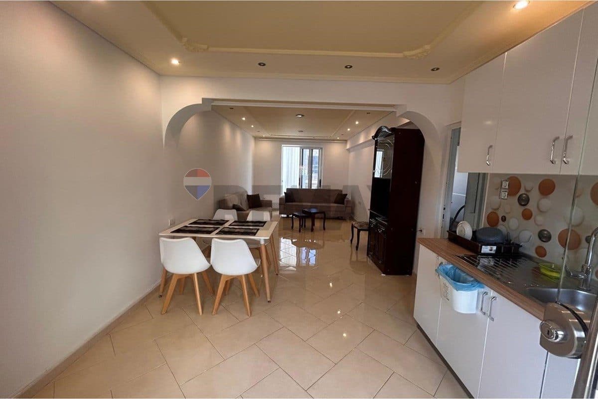 🏡 APARTAMENT 1+1 ME QIRA AFATGJATË – PRANË BASHKISË, VLORË 4