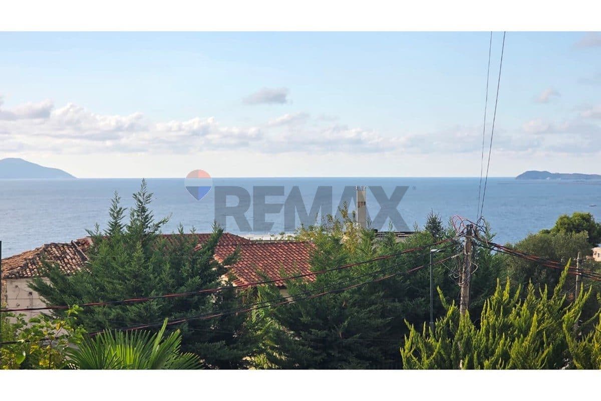 Apartament - Në Shitje - Rruga Dhimitër Konomi, Vlorë