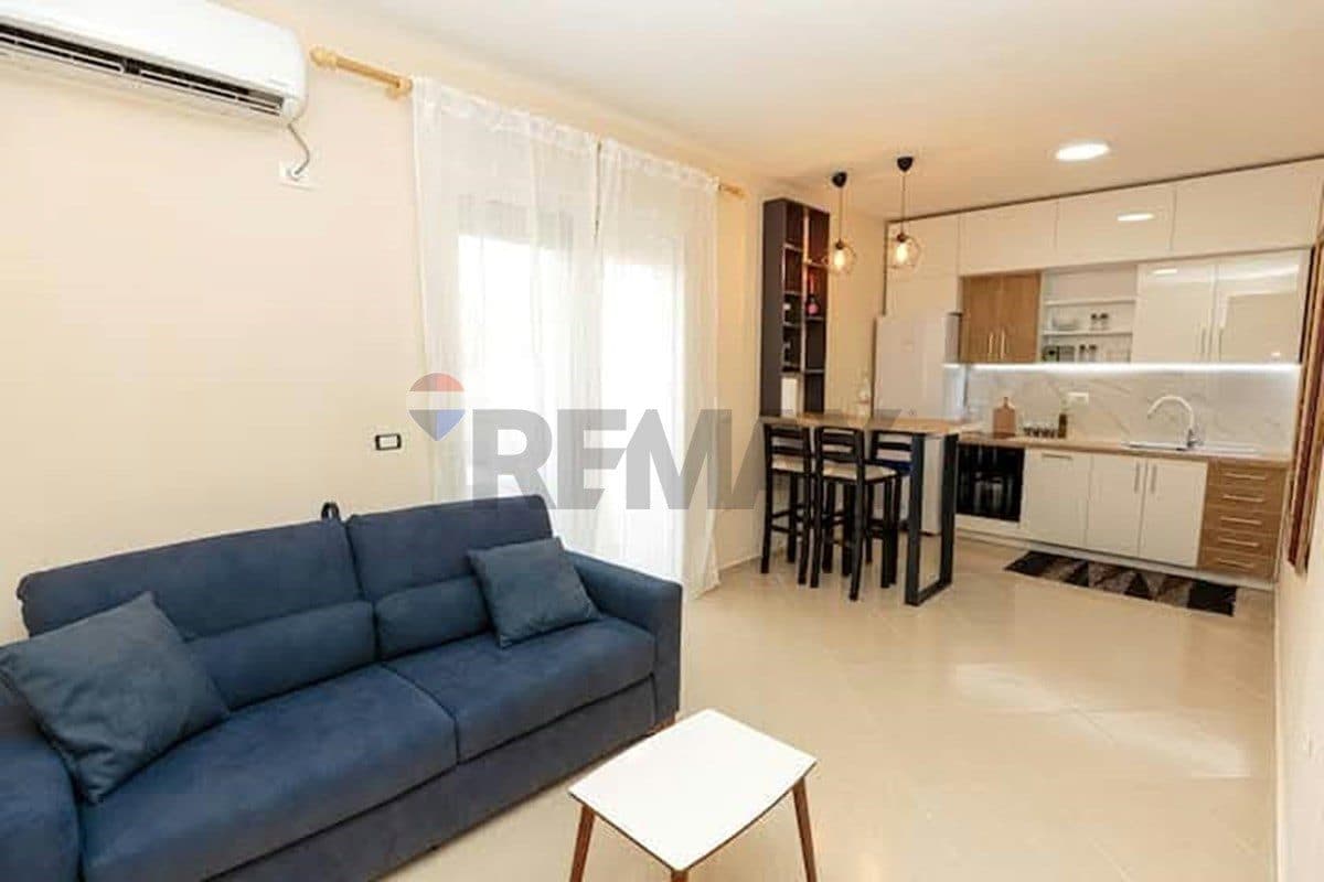 Apartament - Për Qira - Rruga Çamëria, Vlorë 3