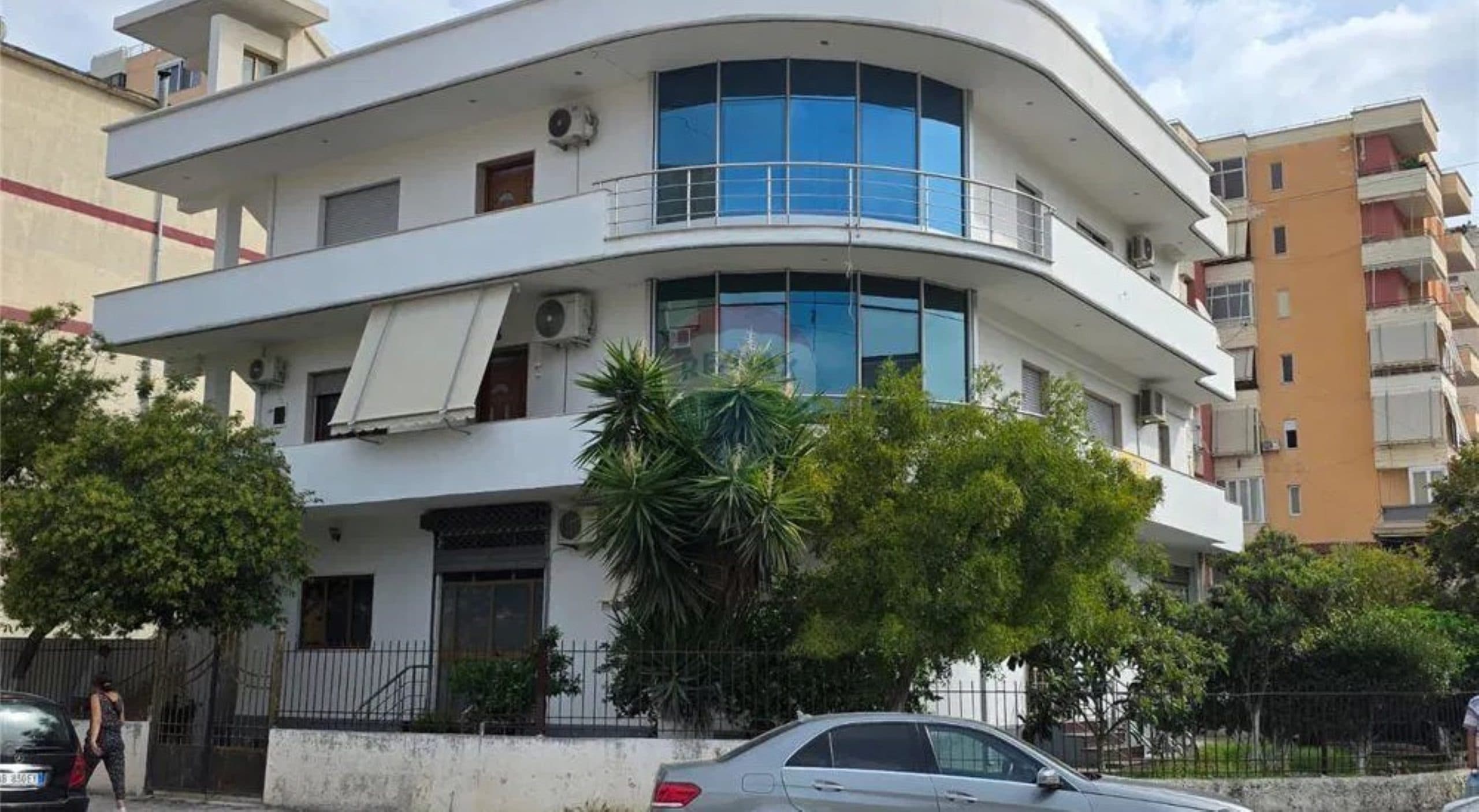 🏡 NJË PRONË, MUNDËSI TË PAFUNDME! ✨