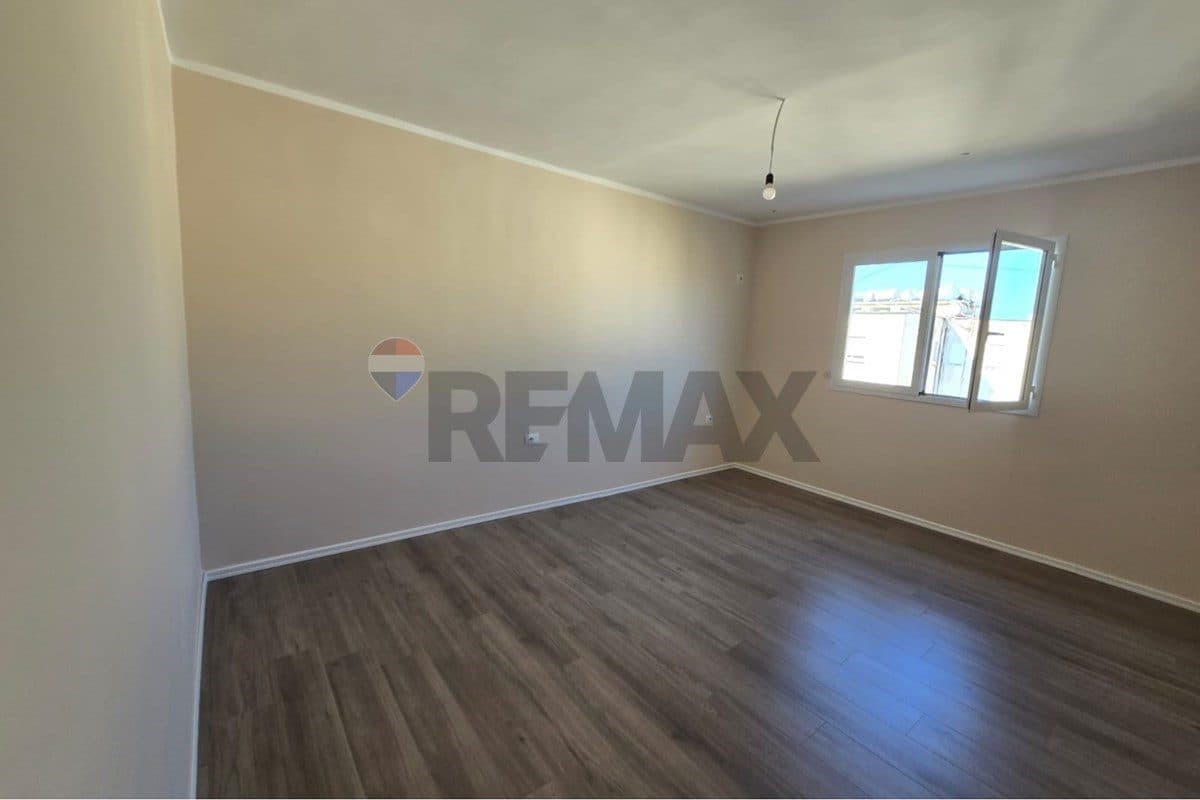Apartament - Në Shitje - Rruga Zaho Koka, Vlorë 2