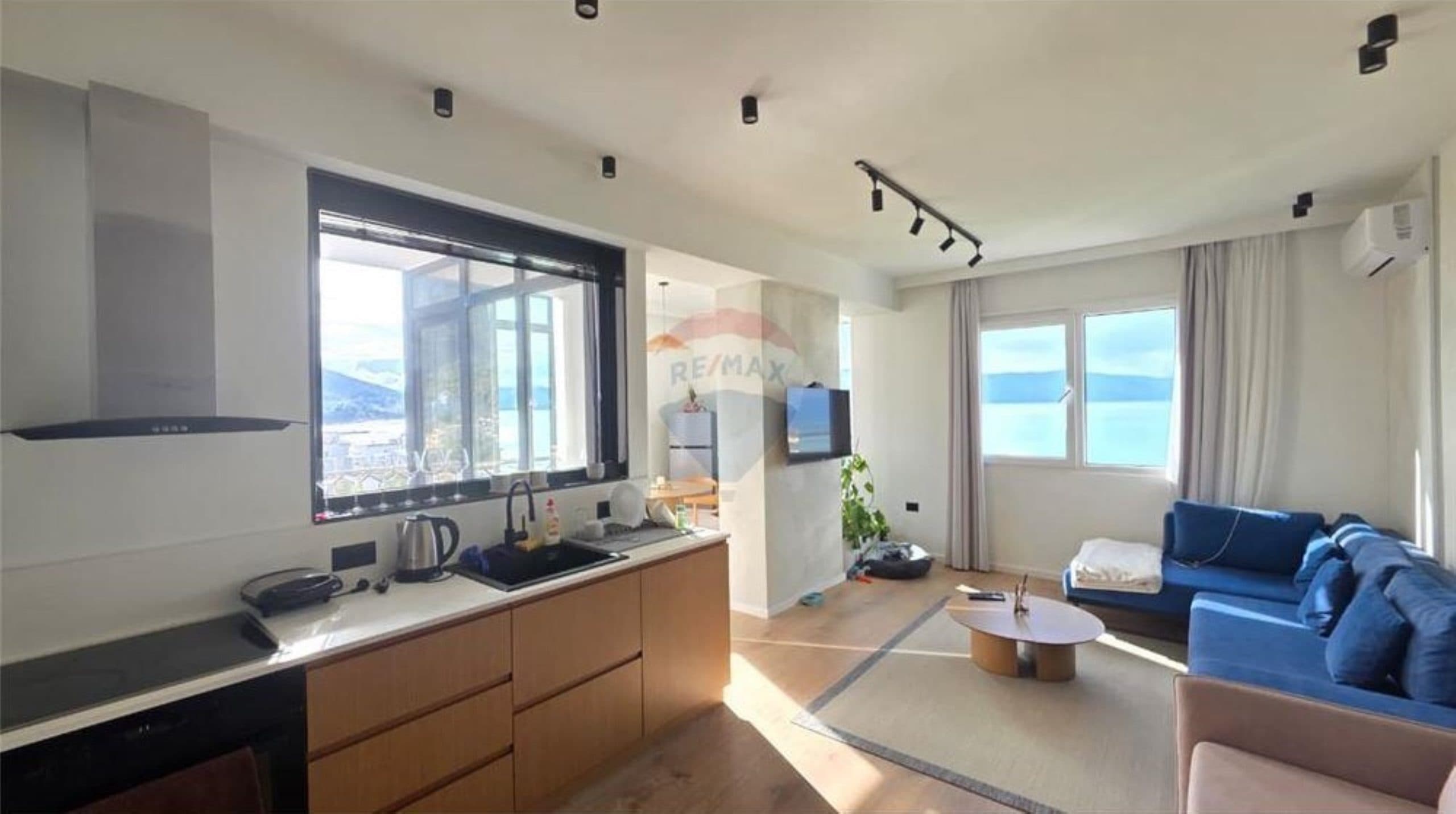 ✨ DY APARTAMENTE NË NJË INVESTIM EKSKLUZIV – LUNGOMARE, VLORË ✨