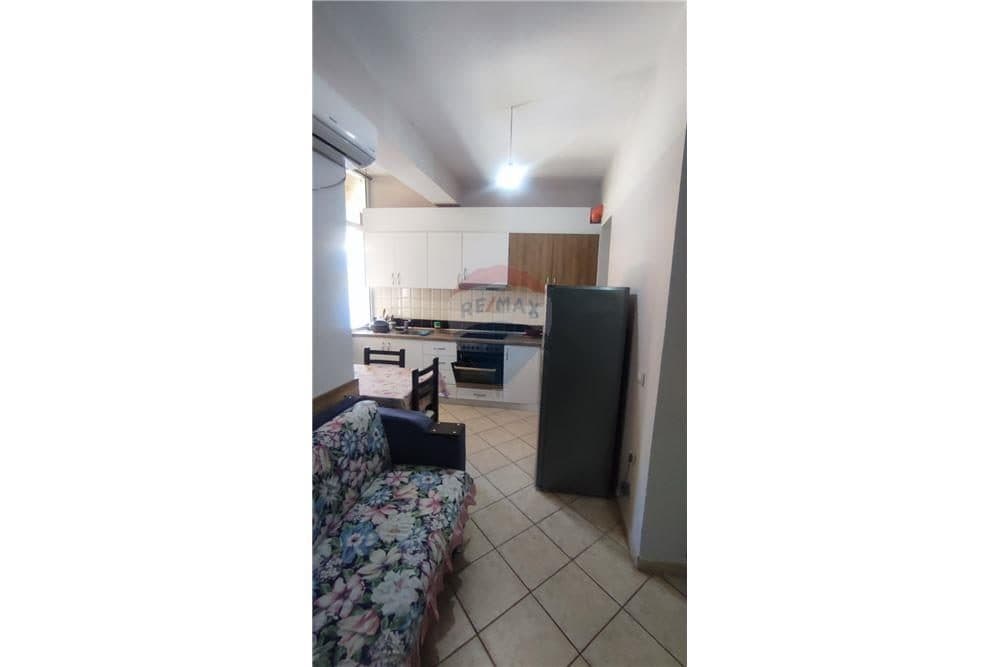 Garsoniere - Në Shitje - Rruga Aleksandër Moisiu, Vlorë 4