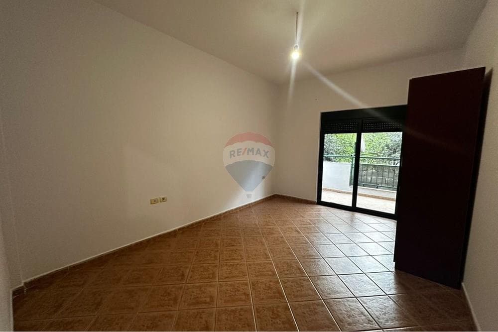 Apartament - Në Shitje - Vlorë, Vlorë 4
