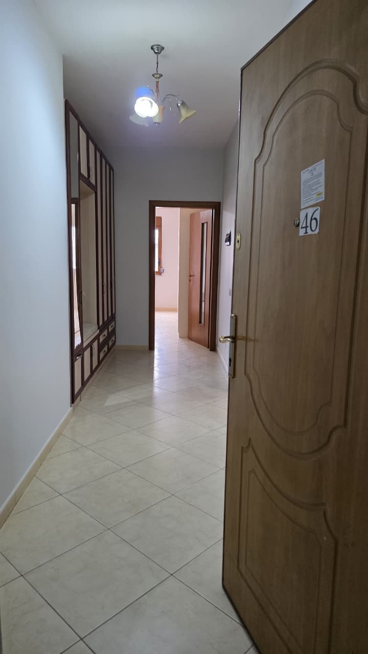 APARTAMENT PREMIUM 1+1 NË SHITJE NË QENDËR TË VLORËS