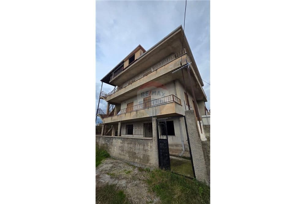Ndertese - Në Shitje - Rruga e Re, Vlorë
